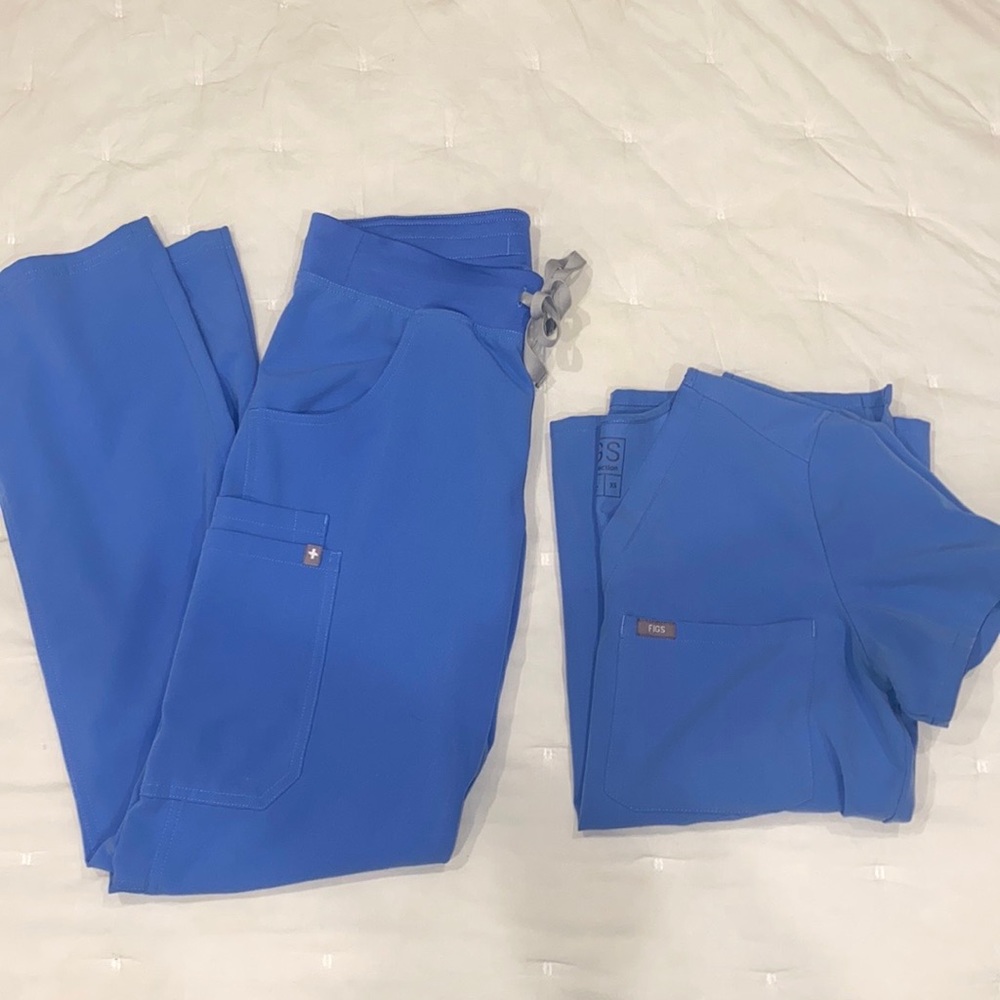 FIGS XS Catarina Top XS TALL Kade Pants Ceil Blue set